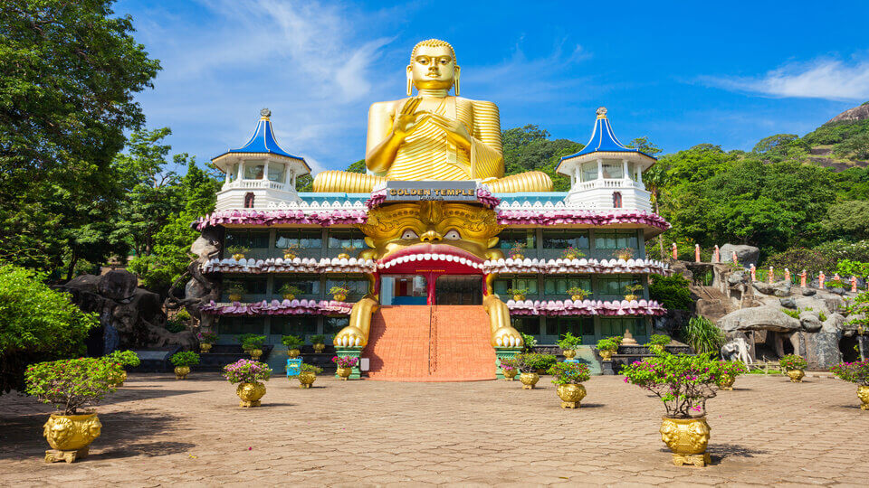 Dambulla Cave Temple